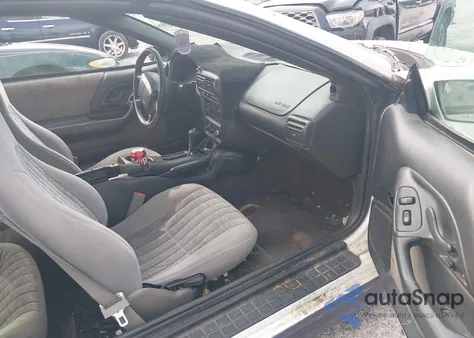 2000 Chevrolet Camaro z USA, uszkodzony, nr VIN 2G1FP22K0Y2138849